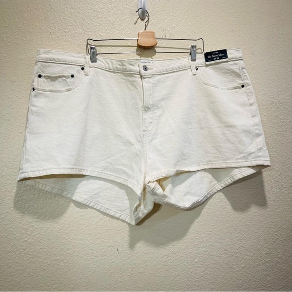 Abercrombie & Fitch Curve Love High Rise Mom Short 37/24 NWT - Picture 5 of 11
